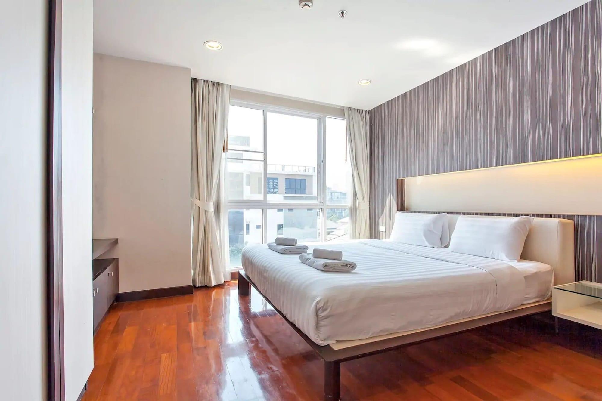 Double Trees Residence Bangkok Exteriör bild