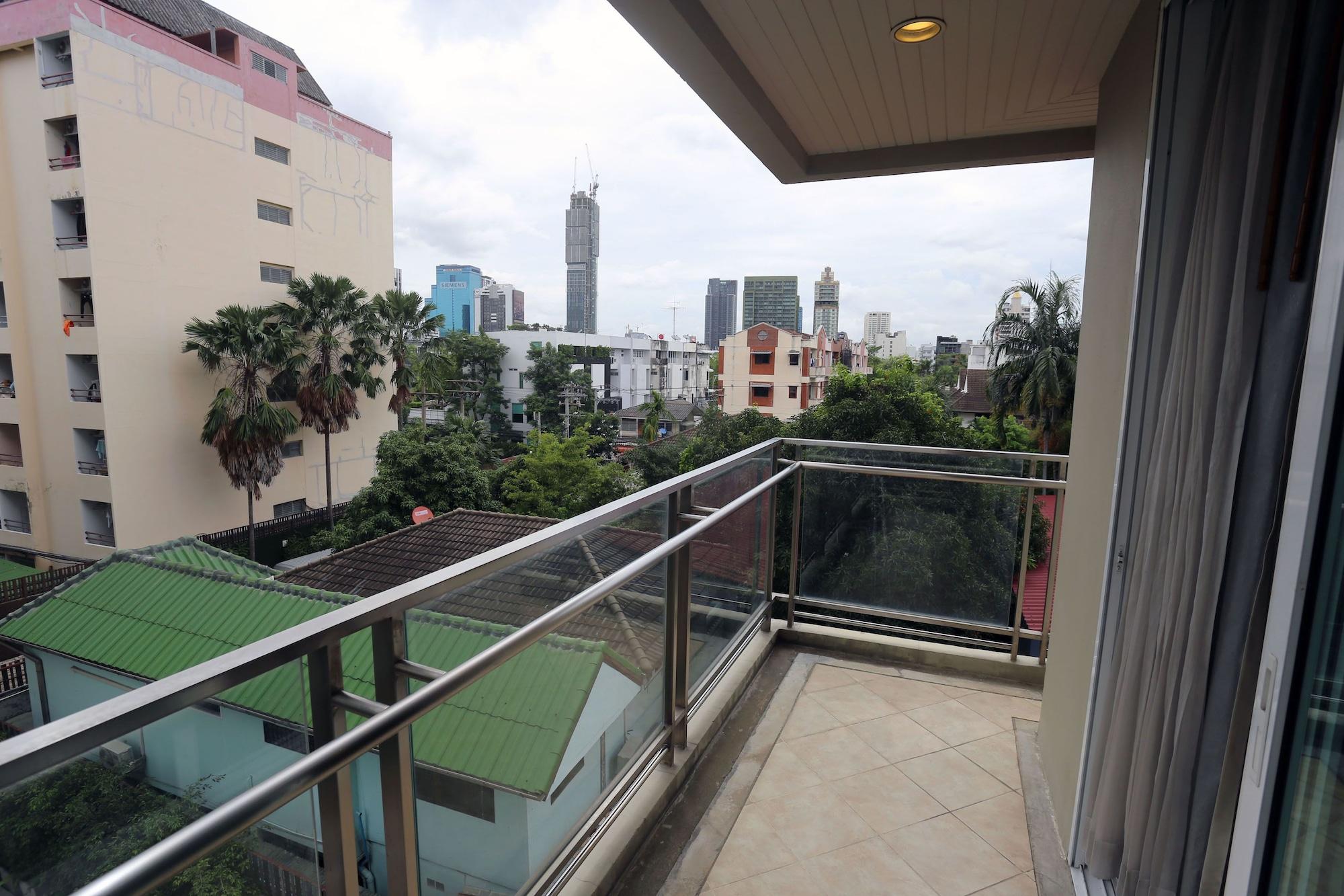 Double Trees Residence Bangkok Exteriör bild