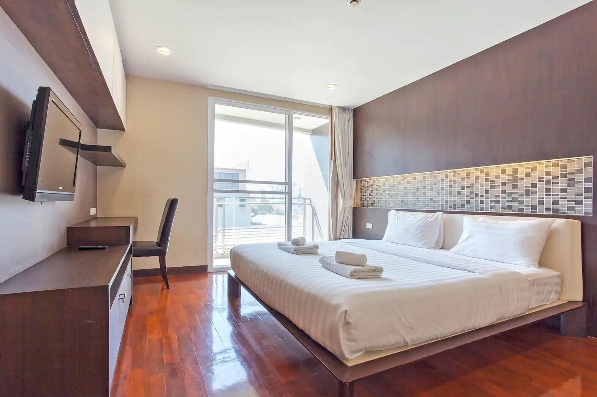 Double Trees Residence Bangkok Exteriör bild