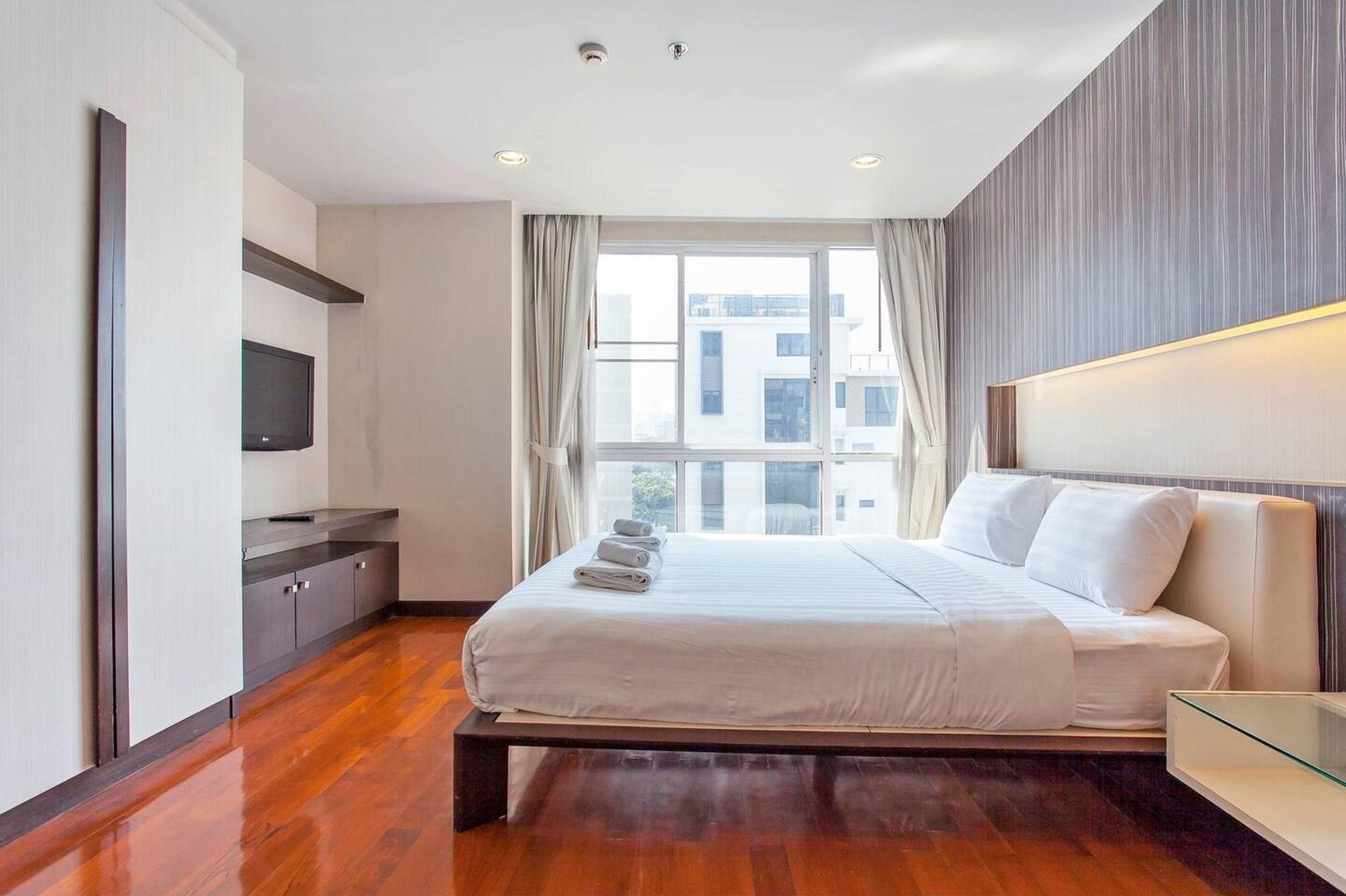 Double Trees Residence Bangkok Exteriör bild